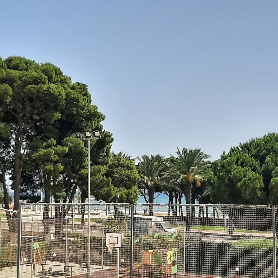 Cambrils 1ª Linea Playa Apartment Bagian luar foto